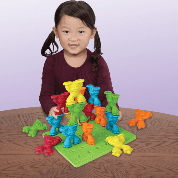 Tall-Stackers™ Mighty Monkey® Pegs & Pegboard Set – PlayMonster