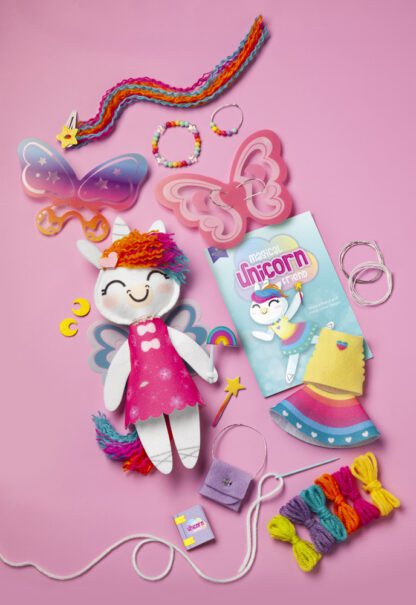 Ct2125 Magical Unicorn Friend 4rt Crop 1000x1000 1